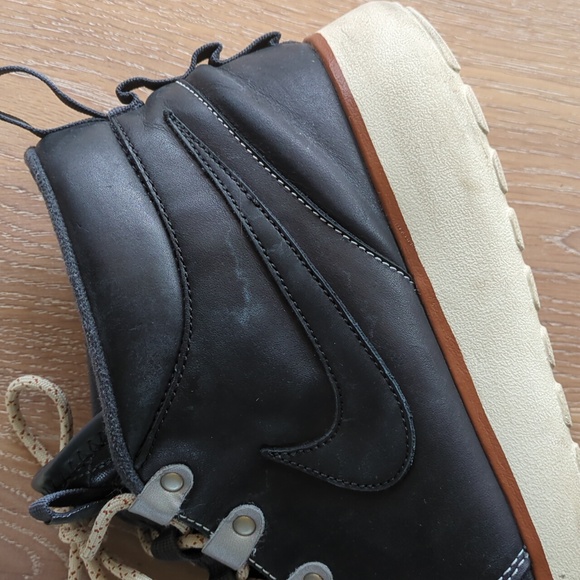 Nike Roshe Run Sneakerboot QS Quilted Men’s Size 11.5 Black - Picture 10 of 14